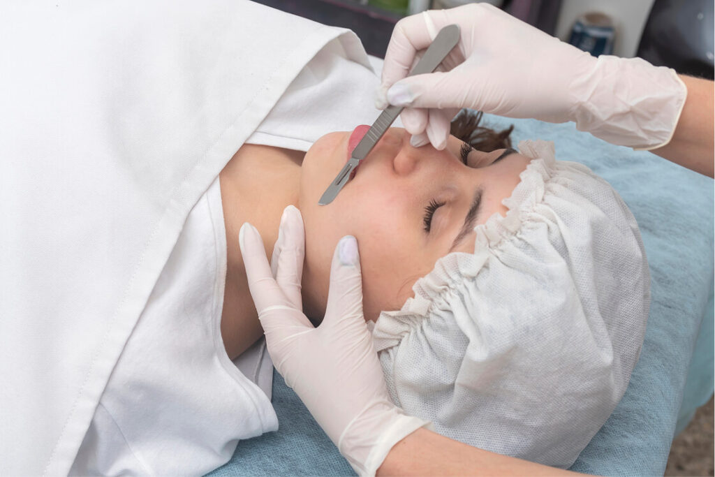 How Often Should You Dermaplane? A Guide to Perfecting Your Skin Care Routine